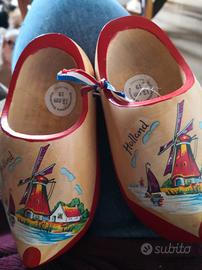 zoccoli in legno olandesi