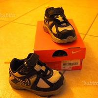 Scarpe bambino n. 21, marca Nike