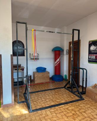 Struttura per Calisthenics e corpo libero