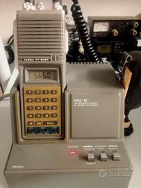 Yaesu Ft 208r VHF con base 