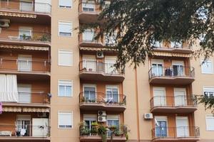 via Pacini  elegante moderno funzionale