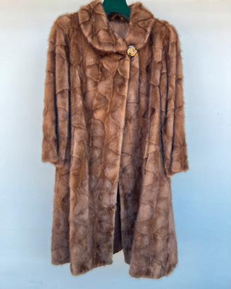 Pelliccia Vintage in Vera Visone P. Freddo Milano
