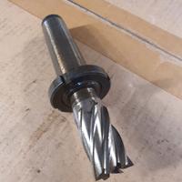 UTENSILE PER FRESA