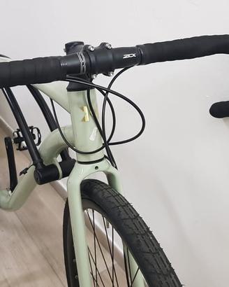 Bici da corsa gravel Milano Bike Iseo- Frameblock