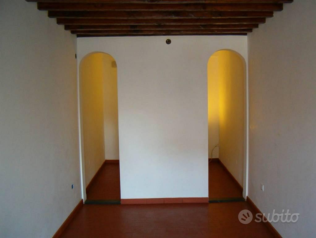 Immobile di 30 m² con 2 locali a Campi Bisenzio - Vista 4