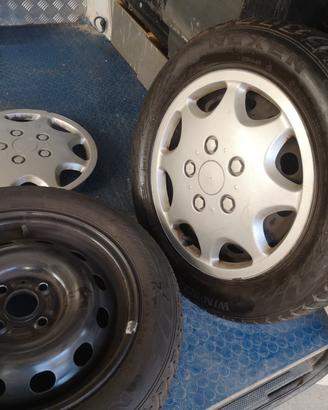 4 cerchi per auto  suzuki splash o opel 
