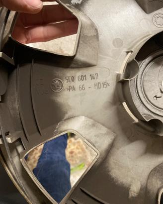 Copri cerchi R16 5EO 601 147