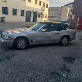 Mercedes SL 320