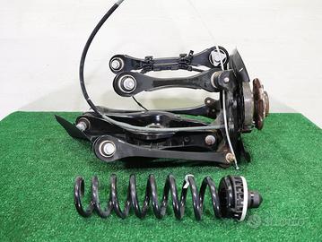 BMW F20 F22 Mozzo fusello posteriore sinistro