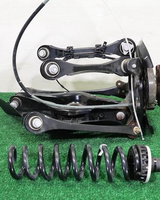 BMW F20 F22 Mozzo fusello posteriore sinistro