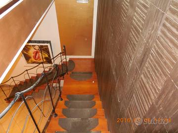 Scala in ferro e legno