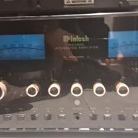 Amplificatore integrato Mc Intosh MA7000
