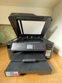 Stampante multifunzione Brother MFC-J5330DW