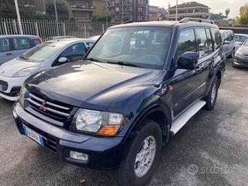 Mitsubishi Pajero 2.5 tdi 7 posti gancio traino
