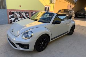 Volkswagen Maggiolino Cabrio 1.2 TSI color Gesso