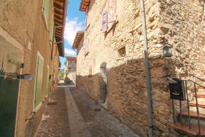RUSTICO A GARGNANO