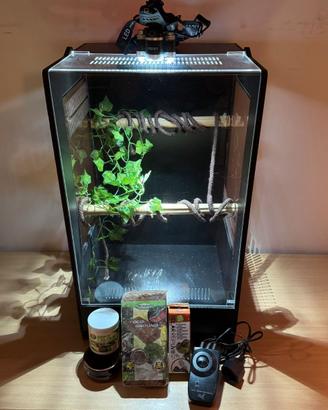 Terrario/teca Pvc 40x40x65