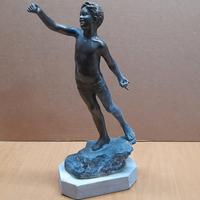 statua in bronzo