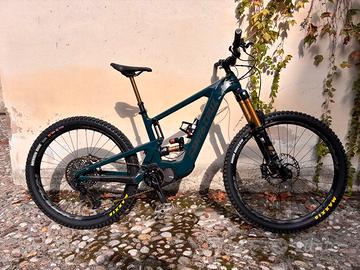 Santa Cruz Bullit Taglia M