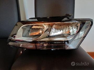 faro anteriore sx Audi Q5 2011 