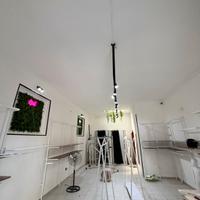 Arredamento negozio abbigliamento