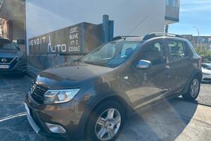 Dacia Sandero stepway 1.5 dci 90cv automatica