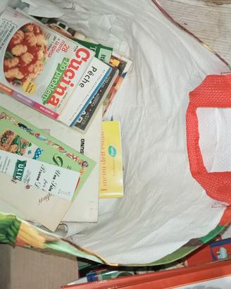libri/opuscoli dedicato alla cucina/alimentazione 