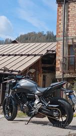 YAMAHA MT07
