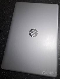 Pc Portatile Windows HP 250 G8 intel