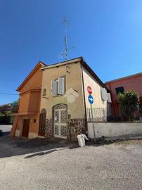 CASA INDIPENDENTE A GENZANO DI ROMA