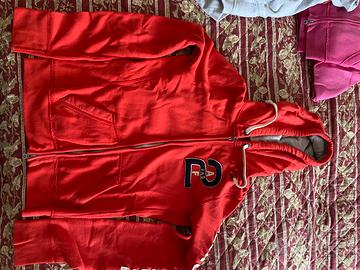 FELPA ABERCROMBIE ROSSA CON CAPPUCCIO