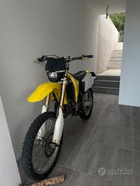 Suzuki RM 125 2004
