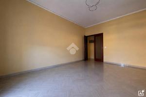 4 LOCALI A TERNI