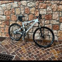 Bicicletta Mtb Mondraker