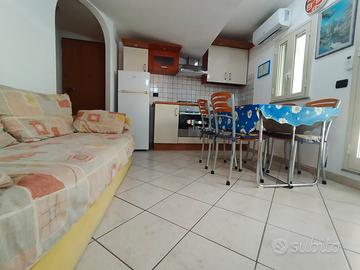 Taormina centro città Letojanni lungomare 2-4 pax