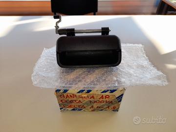 Maniglia est. porta post. destra Lancia Delta '93