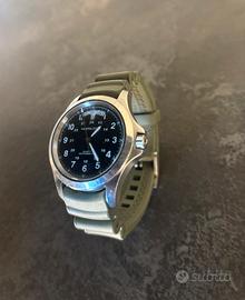 Hamilton khaki field king