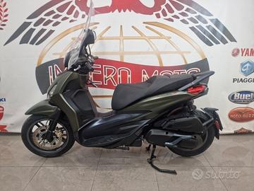 Piaggio Beverly 400 S verde usato, 3.600 km