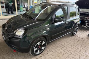 Panda Hybrid Cross 2024 motore km. 0