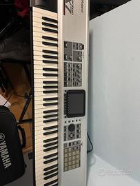 Roland Fantom X7