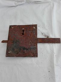 Serratura di ferro primi 800