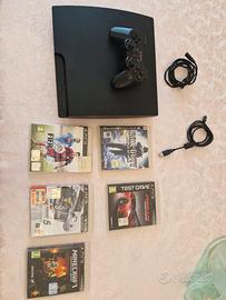 PS3 Slim + 5 giochi originali - Perfetta