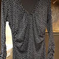 Maglia sfondo marrone a pois, di Gisella M