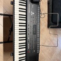 Tastiera roland E28