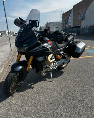 Moto guzzi v100 S mandello