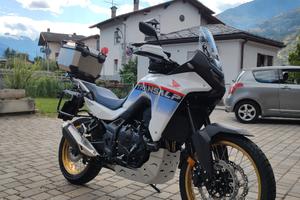 Honda Transalp 750