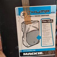 Cassa Thump by Mackie 320w 8A cono da 15"