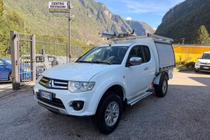 Mitsubishi L200 2.5 DI-D/178CV club cab Intense Pl