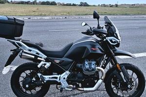 Moto Guzzi V85 TT Strada