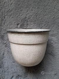 Vaso grigio sfumato stile minimal industrial